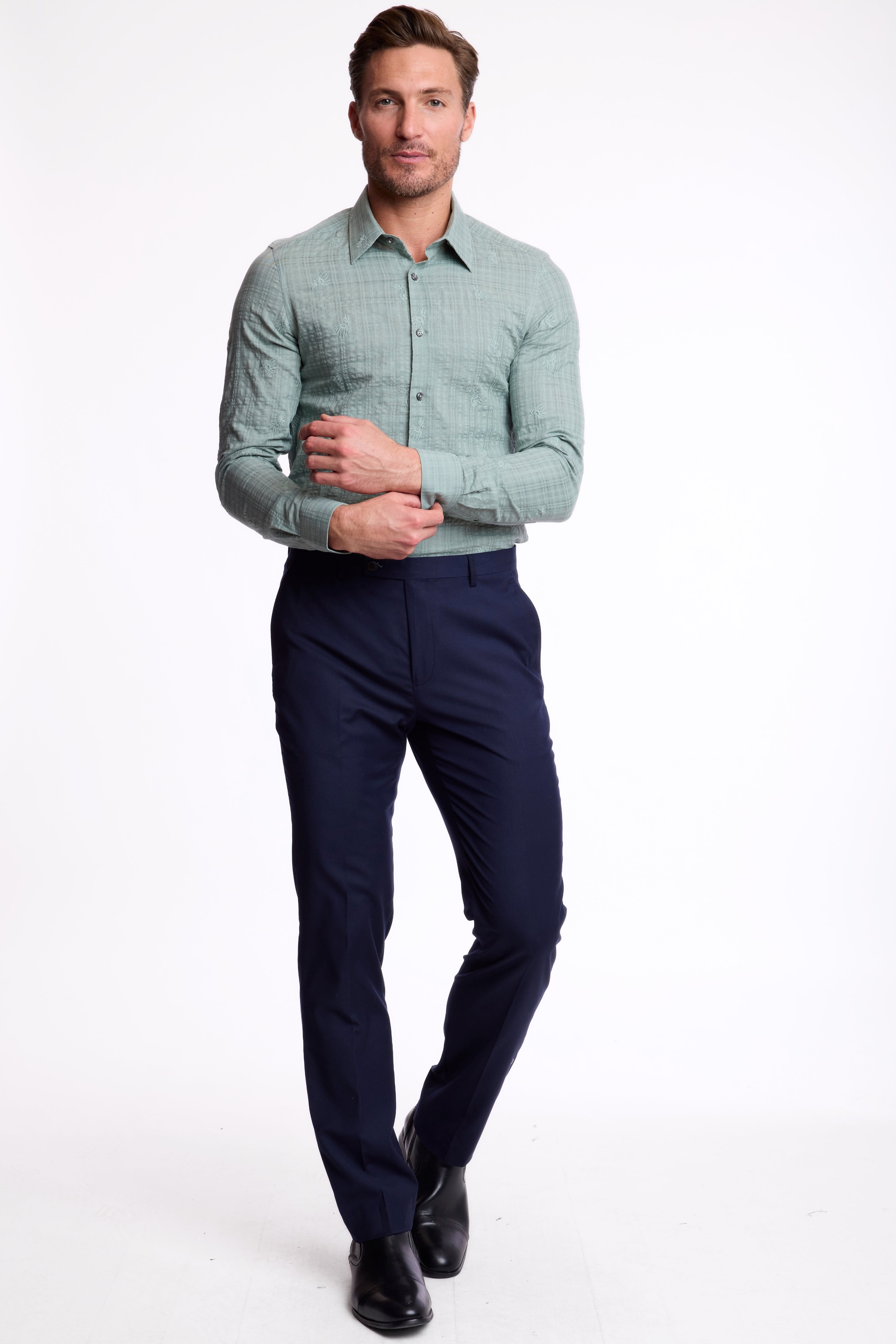 Parker Pointed Collar Shirt - Green Embroidered Flowers