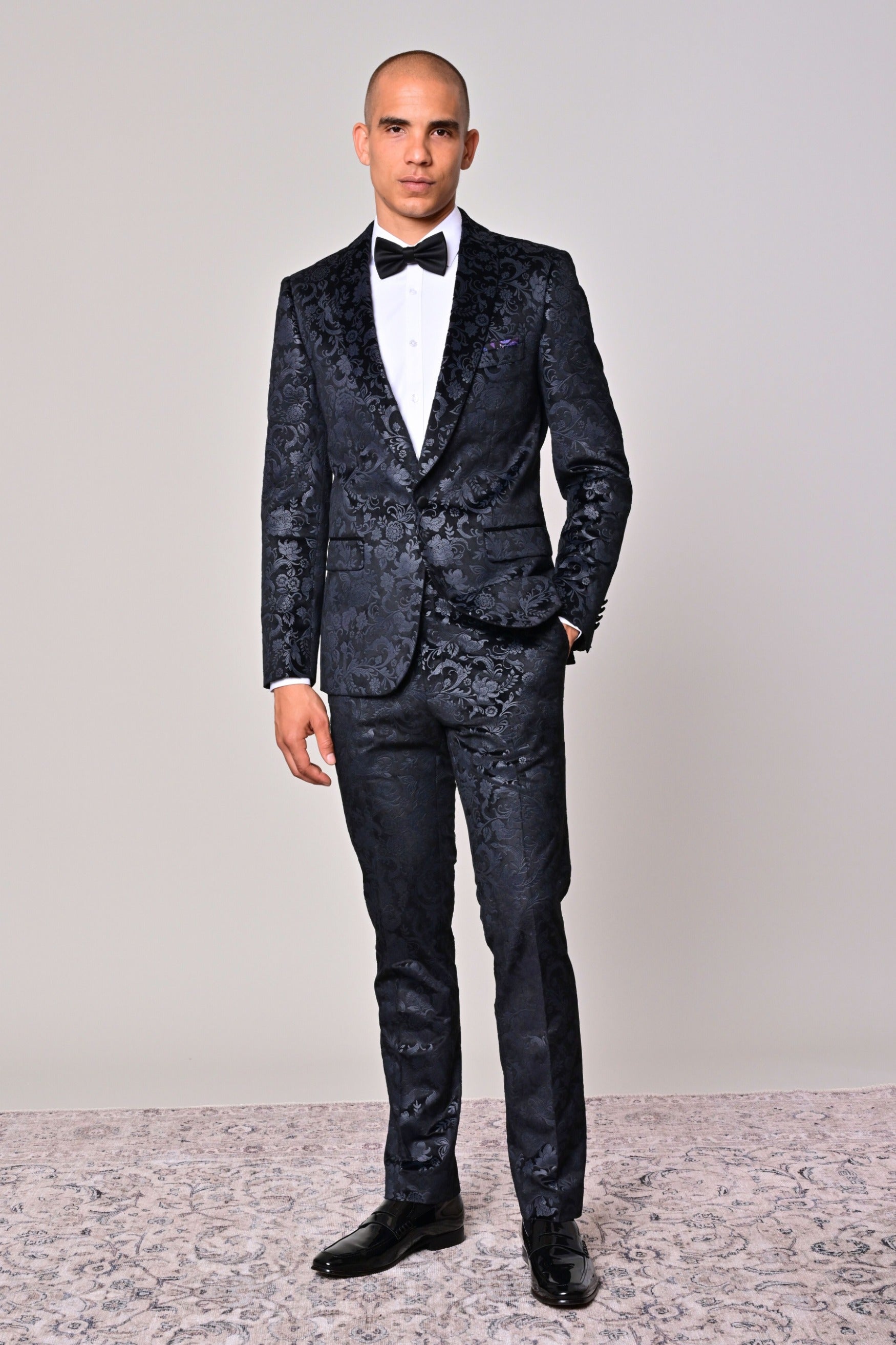 Regent Shawl Tux Jacket - slim - Black Floral Velvet