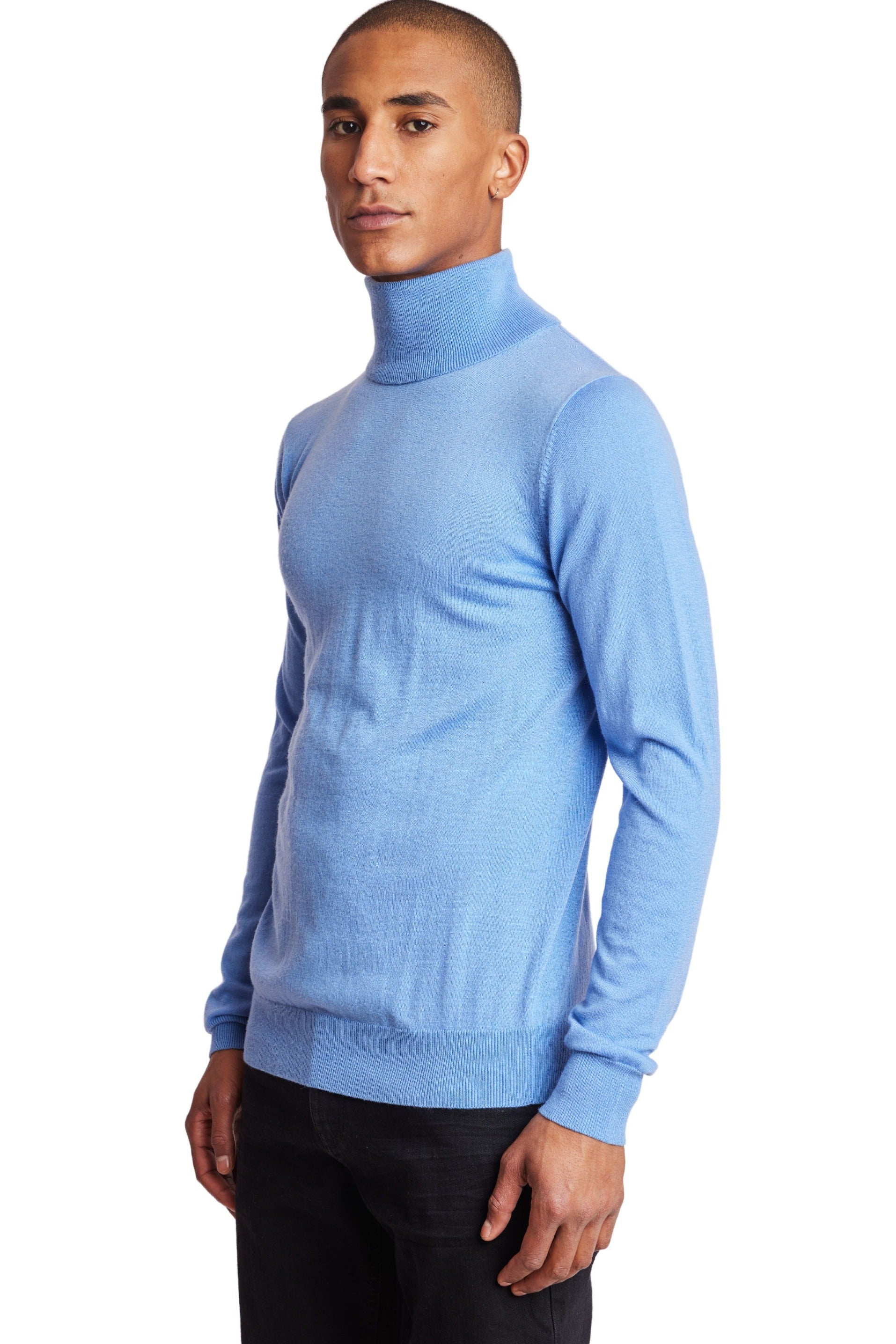 Luxe Fine Gauge Turtleneck - Light Blue