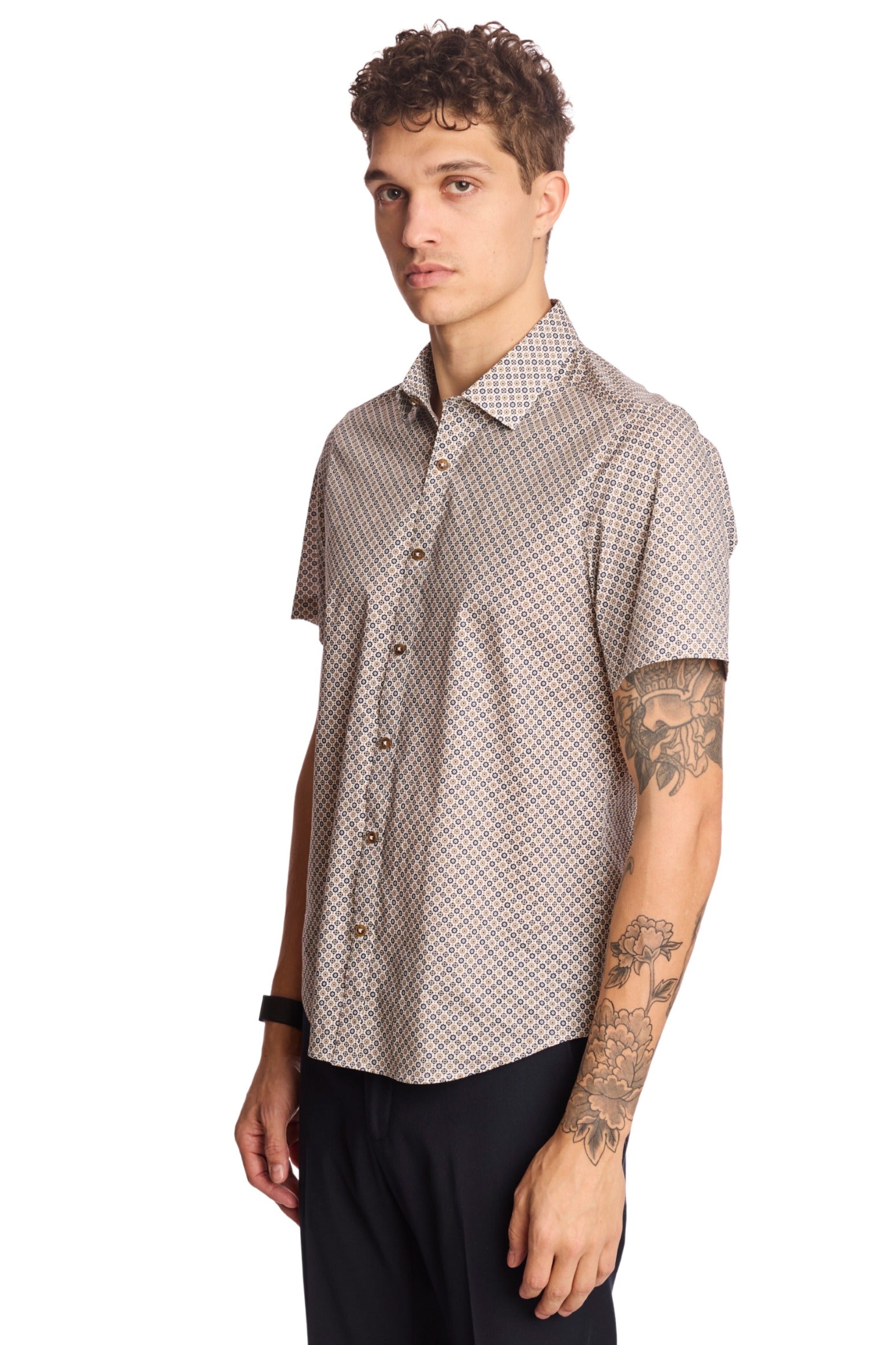 S/S Sawyer Shirt - Navy Tan Floral