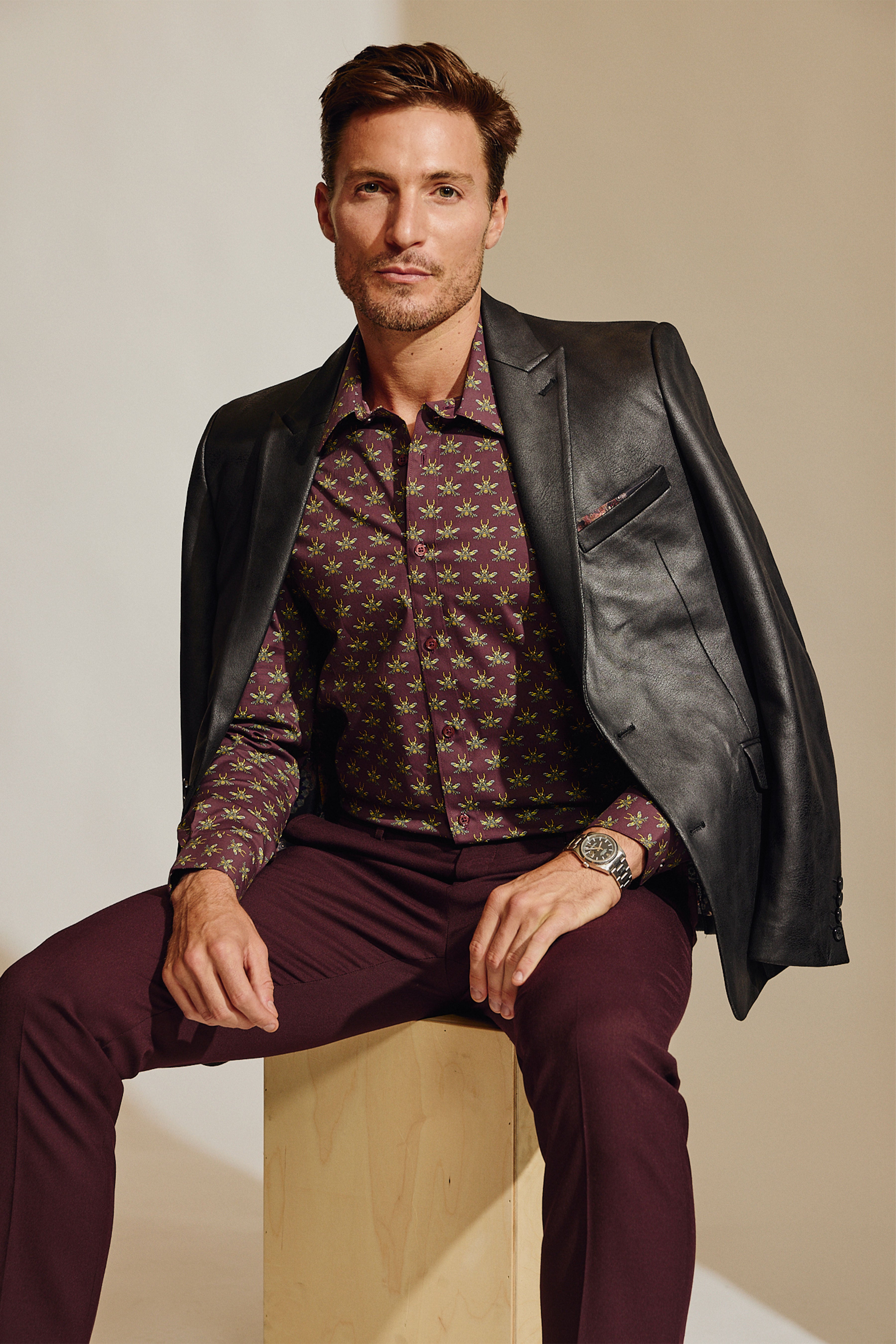 Parker Pointed Collar Shirt - Cherry Lacquer Bees